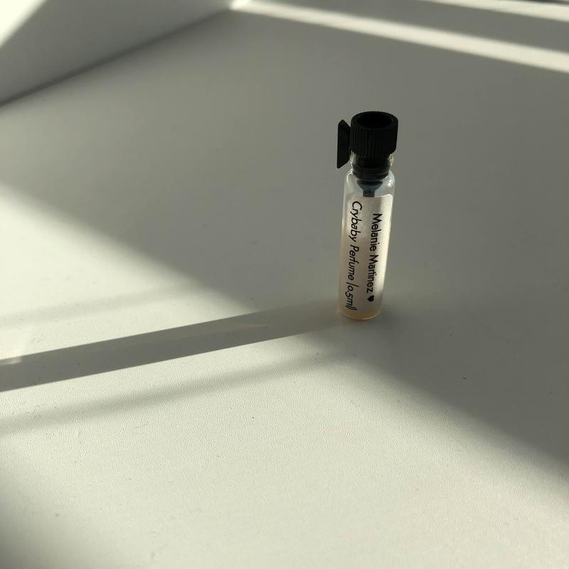 INDIVIDUAL SAMPLES Melanie Melanie Crybaby Perfume - Everbeaut